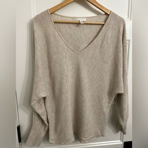 Cream Leith from Nordstrom v neck knit sweater w/dolman sleeves, size M